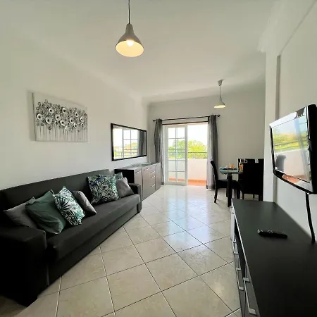 Typical By Homing Appartement Portimão