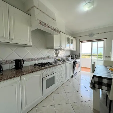 Typical By Homing Appartement Portimão